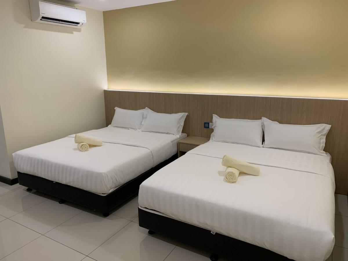 M Quality Hotel 话毛生 外观 照片