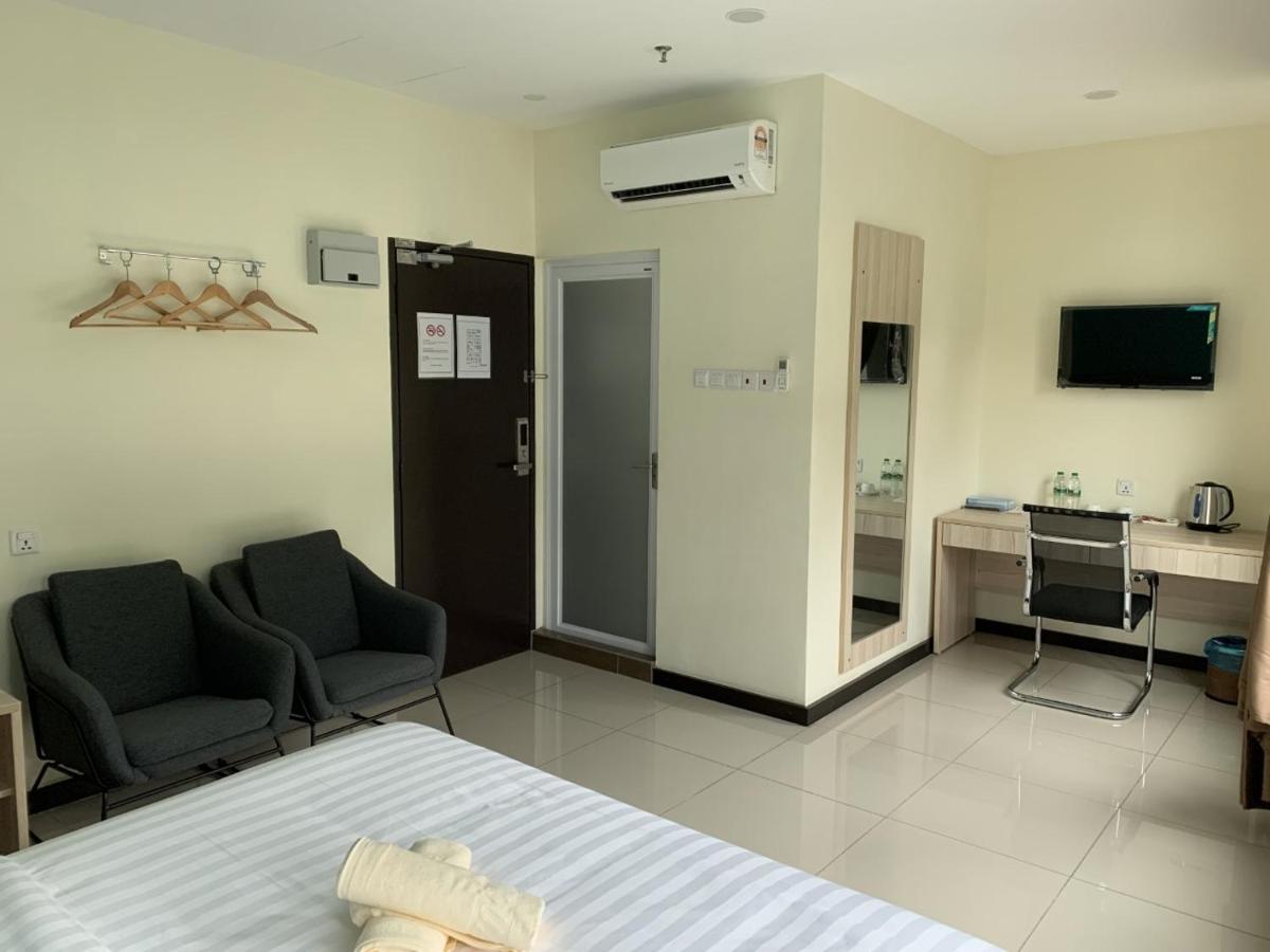 M Quality Hotel 话毛生 外观 照片