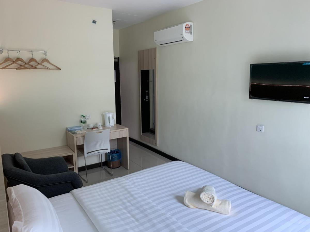 M Quality Hotel 话毛生 外观 照片
