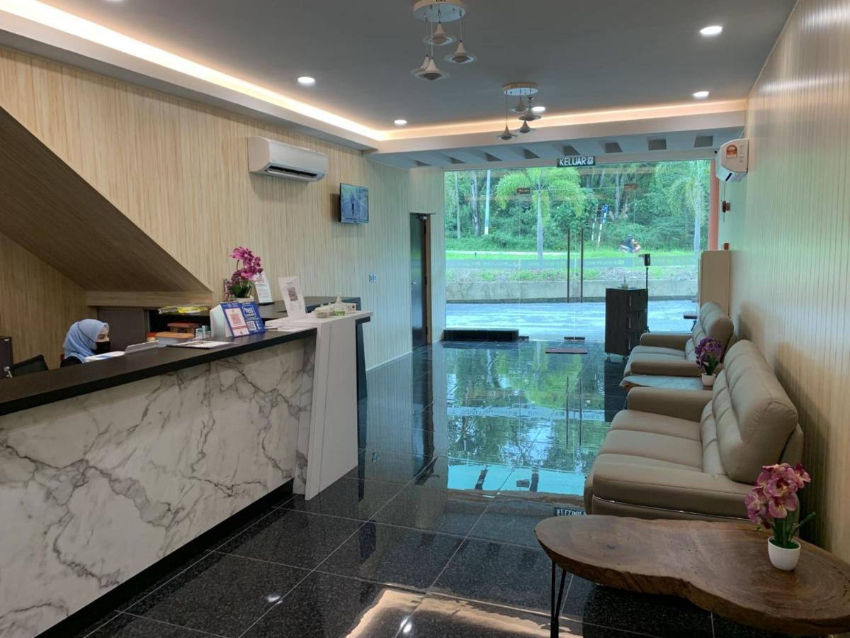 M Quality Hotel 话毛生 外观 照片